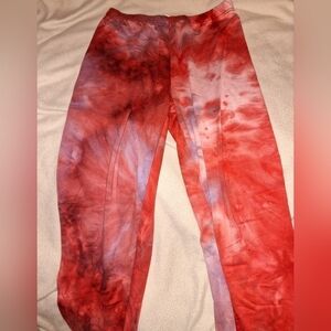 Mayfair Red Tie Dye Leggings Size Large